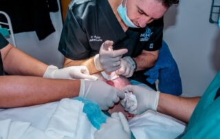 Tip for hair transplant surgery is choosing skilled surgeon Doctor Ryan Jankelowitz